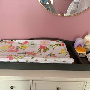 Évolur Rustic Gray changing Tray and changing mattress pad for tray.